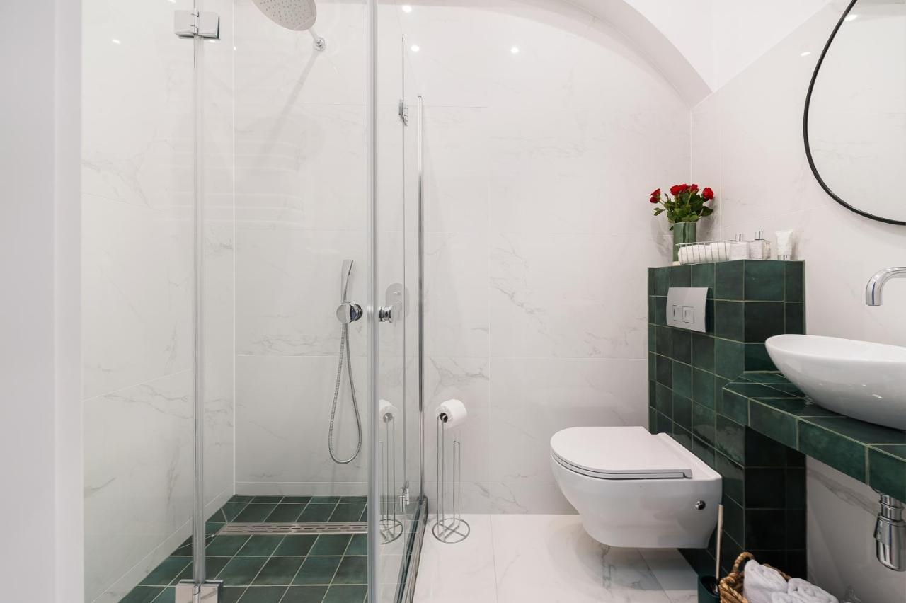 Luxury Spa Apartment Old Town Kraków Exteriör bild