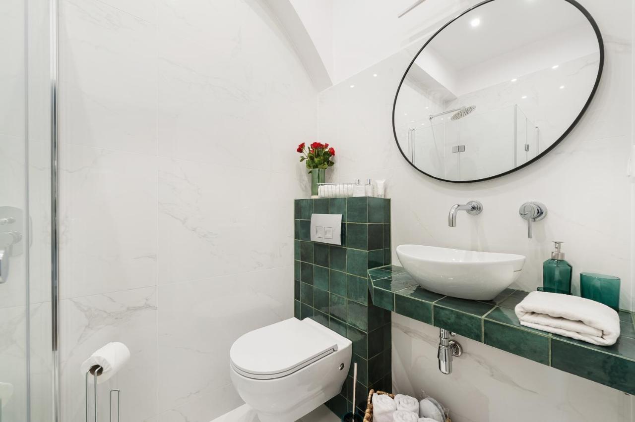 Luxury Spa Apartment Old Town Kraków Exteriör bild