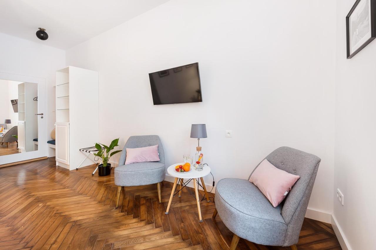 Luxury Spa Apartment Old Town Kraków Exteriör bild